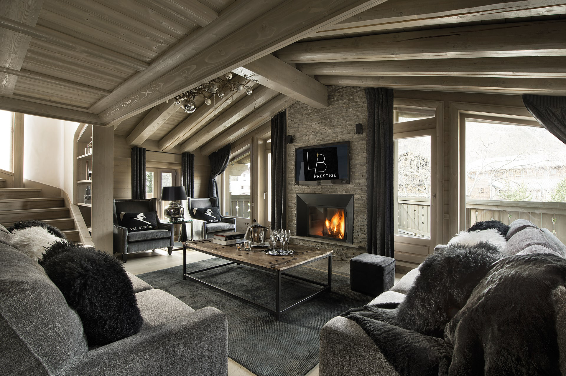 Chalet Black Snow, au style black and chic